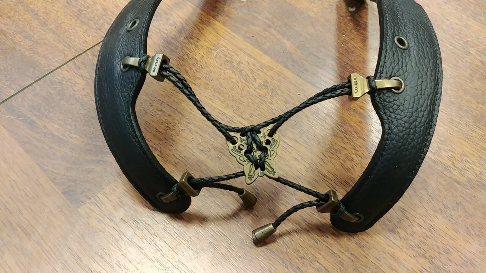 Balam Leather Saxophone Strap - Image 4